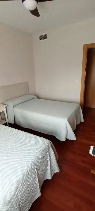 Habitacion Doble Independiente Con Bano Compartido グラナダ