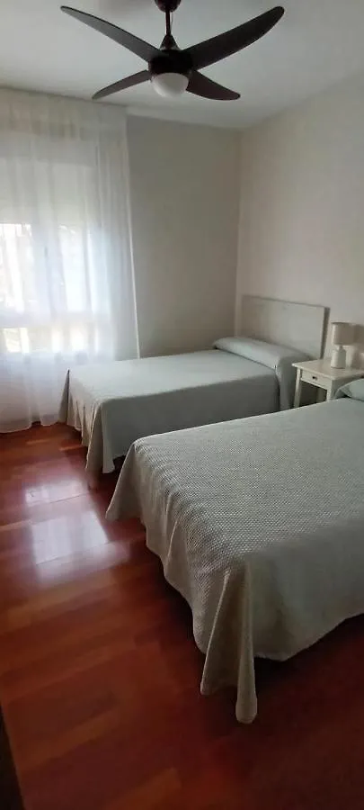 ホームステイ Habitacion Doble Independiente Con Bano Compartido グラナダ スペイン